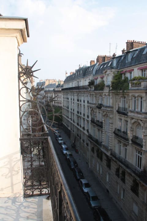 Blick zur Straße Hotel Cervantes