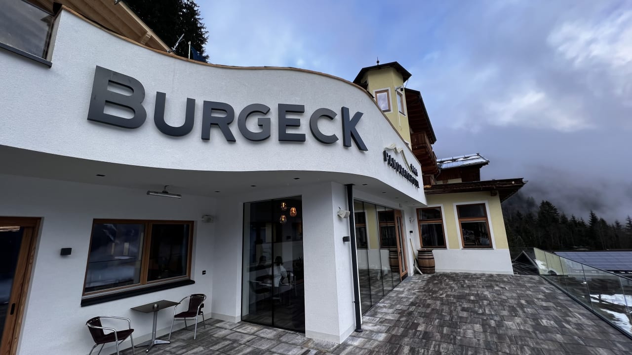 Außenansicht Panoramahotel Burgeck