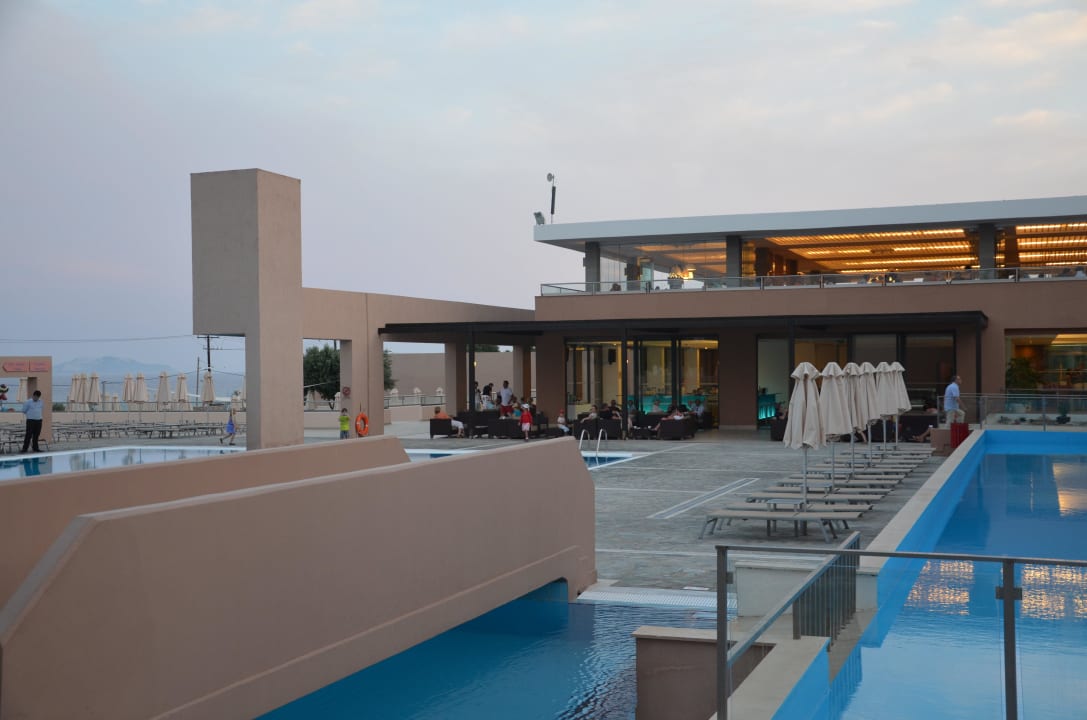 Widok na jadalnie  Atlantica Mikri Poli Kos