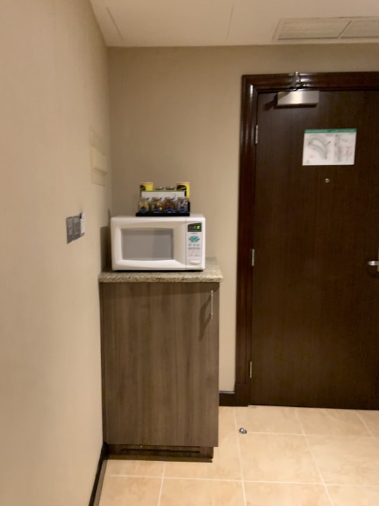 Zimmer Khalidiya Palace Rayhaan by Rotana