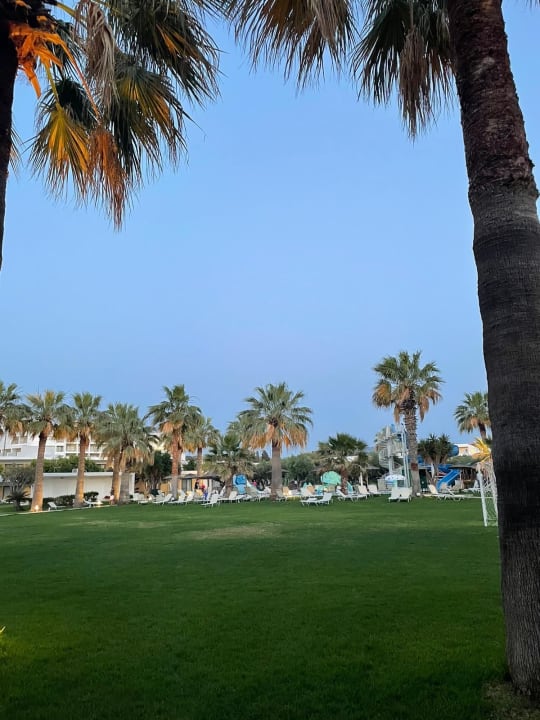 Gartenanlage TUI KIDS CLUB Alex Beach