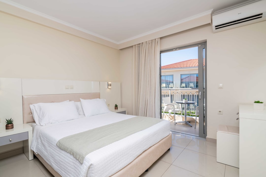 Zimmer Karras Grande Resort