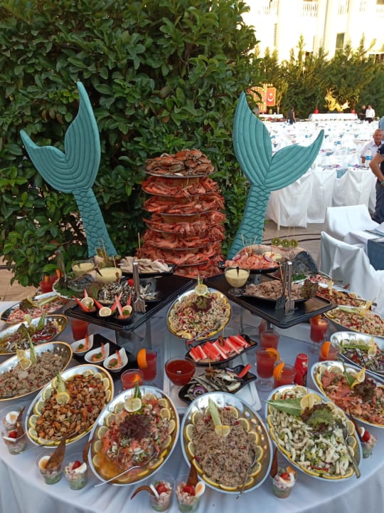 Gastro Well Palace Side