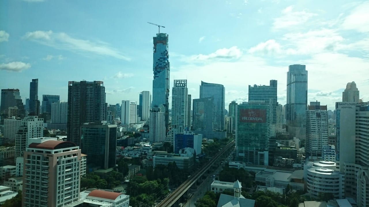 Blick vom Zimmer 2323 Eastin Grand Hotel Sathorn