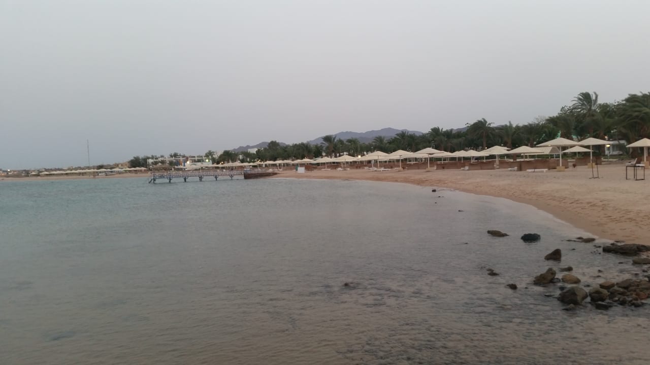 Strand Menaville Safaga