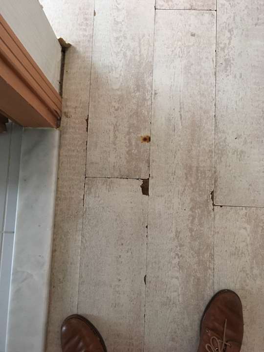 Zimmer Hotel Airport Residence