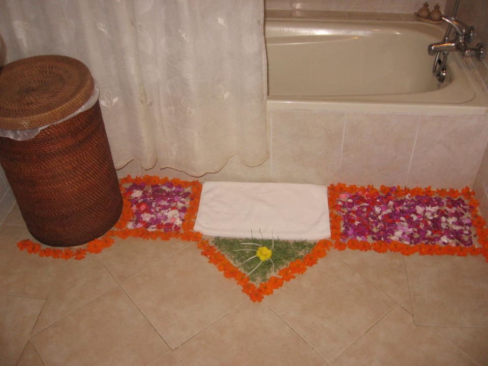 Honeymoondeko Puri Dajuma Beach Eco-Resort & Spa