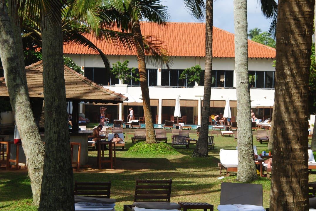 Blick auf Hauptpool Mermaid Hotel & Club