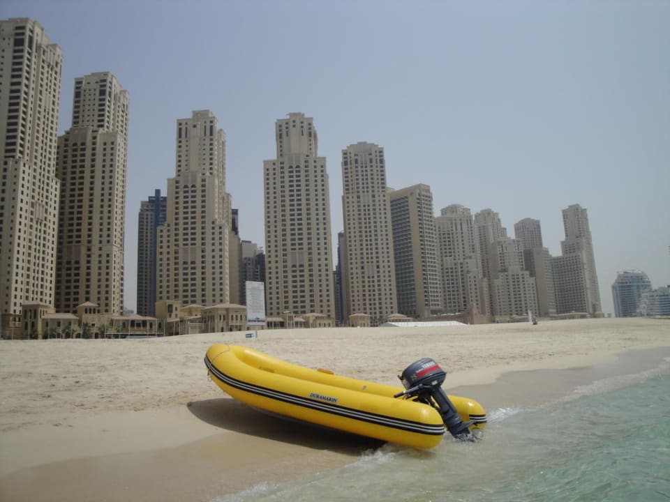 Jumeirah - Skyline vom Starnd Hilton Dubai Jumeirah
