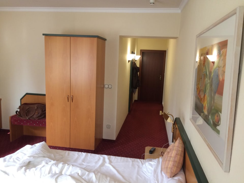 Zimmer Nr. 17 Parkhotel Güldene Berge