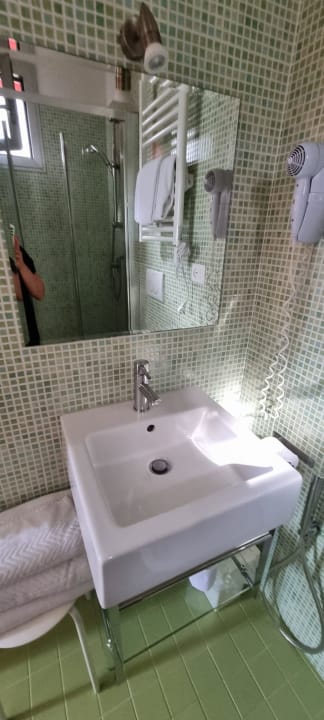 Zimmer Hotel Morena