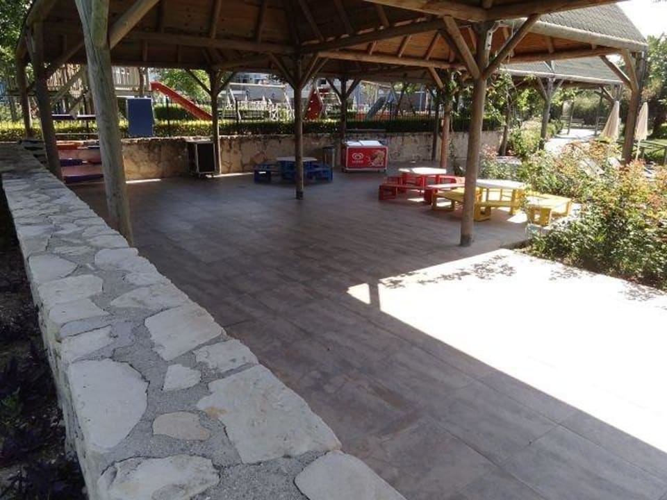 Das Restaurant im Außenbereich Trendy Aspendos Beach Hotel