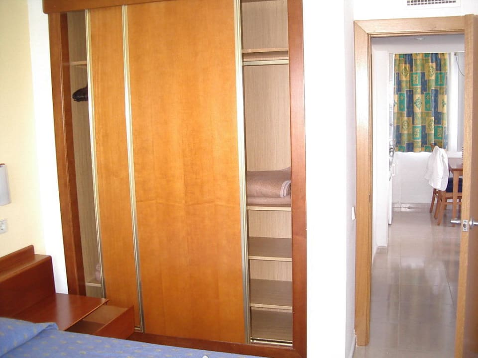 Schlafbereich Aparthotel Ciudad Laurel