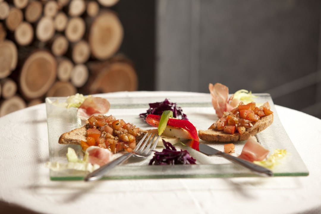 Fein essen mit Weitblick Hotel & Berggasthaus Wasenalp