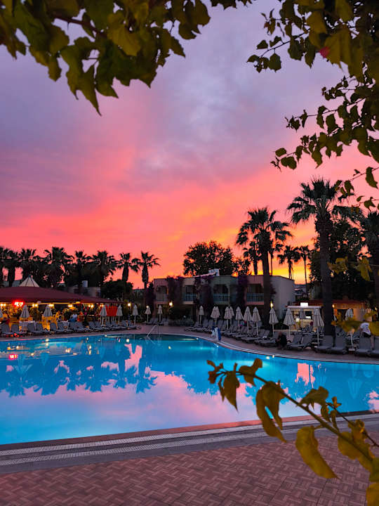 Pool VONRESORT Golden Beach