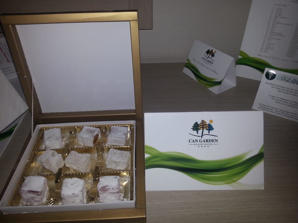 Überraschung  Geschenk Can Garden Resort