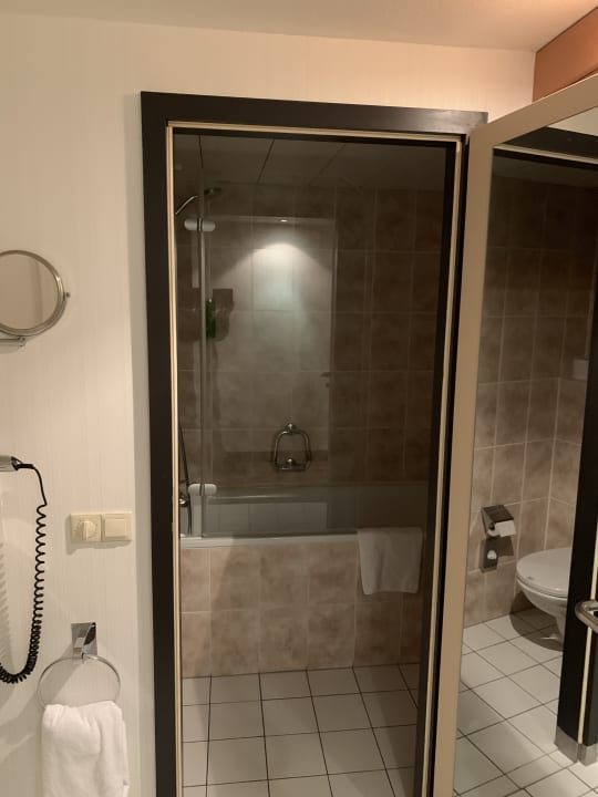 Zimmer Mövenpick Hotel Nürnberg Airport