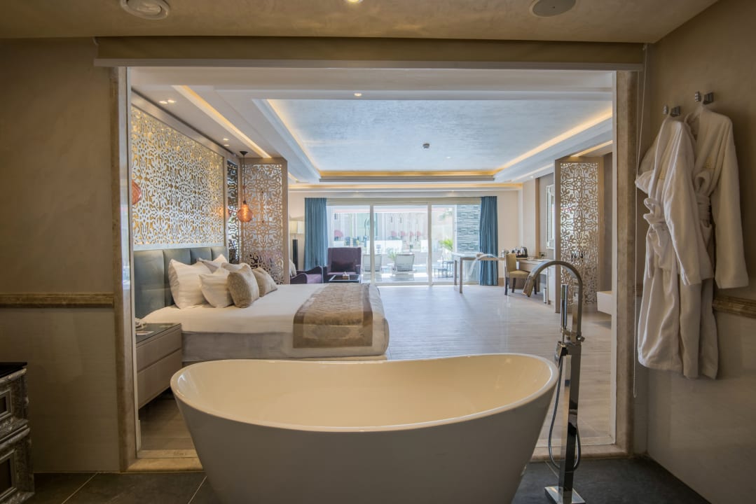 Zimmer Kaisol Romance Resort