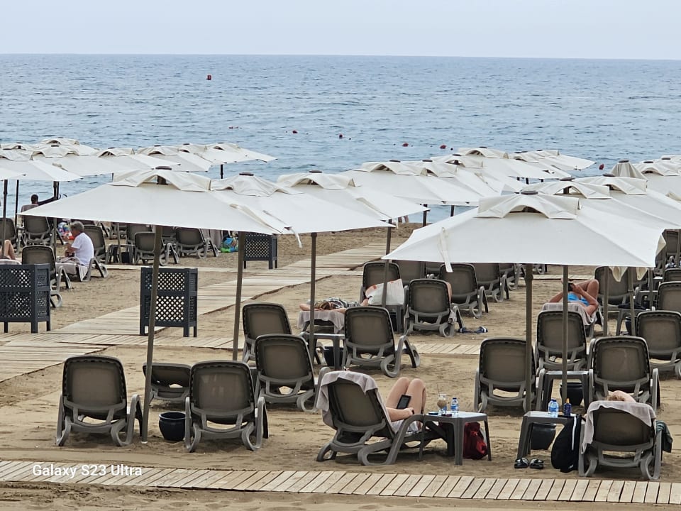 Strand Jacaranda Luxury Resort