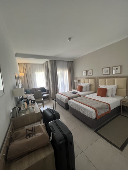 Zimmer JAZ Elite Casa del Mar Beach