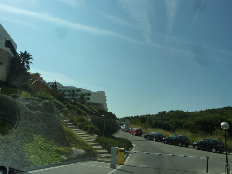 Treppe führt zum Restaurant Hotel Dolce Sitges