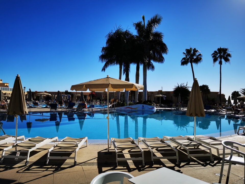 Pool SBH Monica Beach Resort