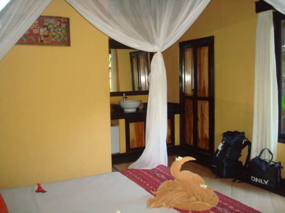 Bungalow Tirtasari Bungalows