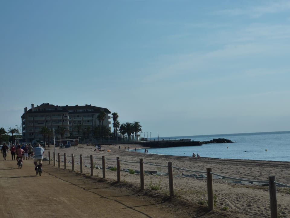 Außenansicht CAPRICI BEACH HOTEL & SPA