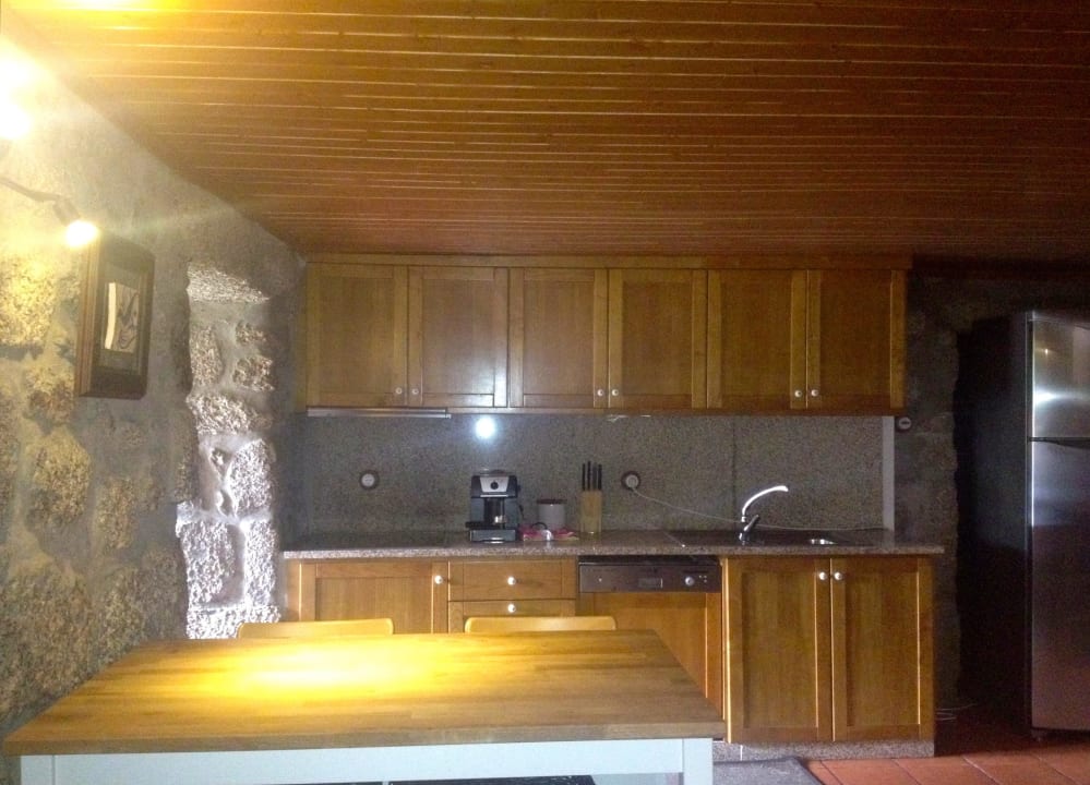 Kicthnette Holiday Home Quinta das Glicinias