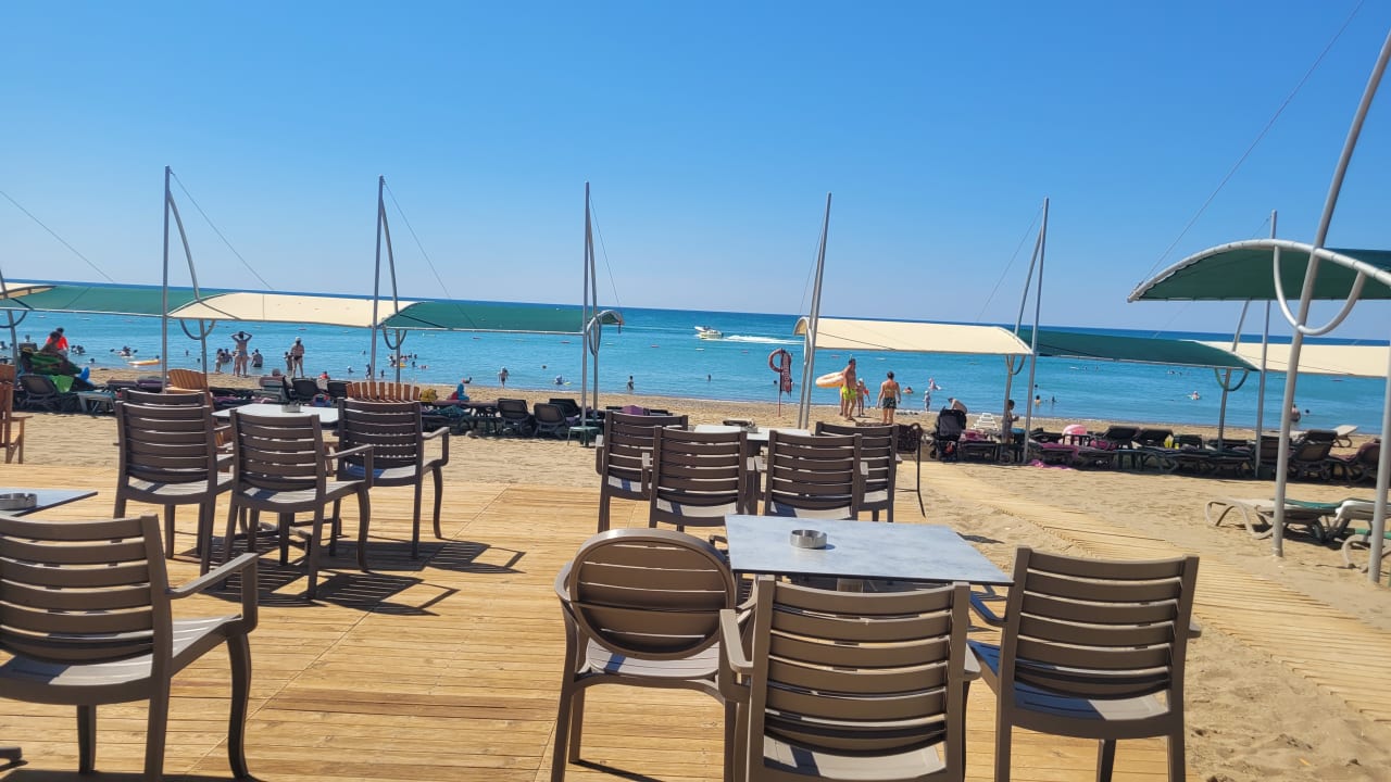 Strand Belconti Resort Hotel