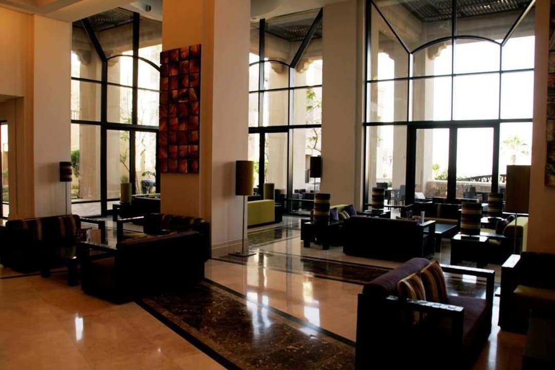 Lobby Holiday Inn Resort Dead Sea