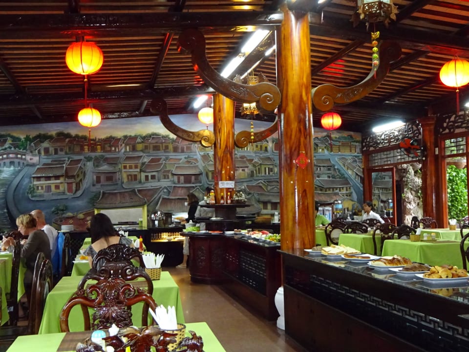 Restaurant Hotel Serene Thanh Binh III