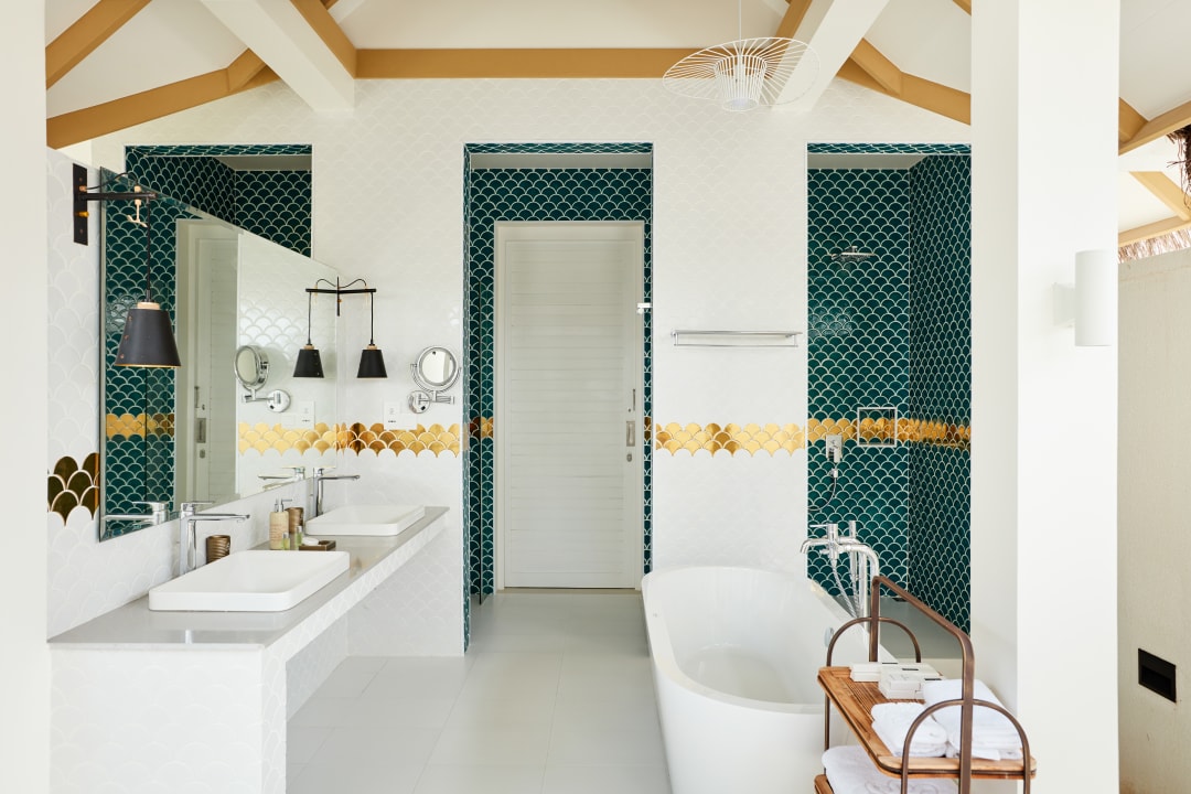 Zimmer Sun Siyam Iru Veli