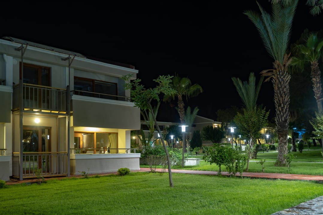 Gartenanlage Master Family Club