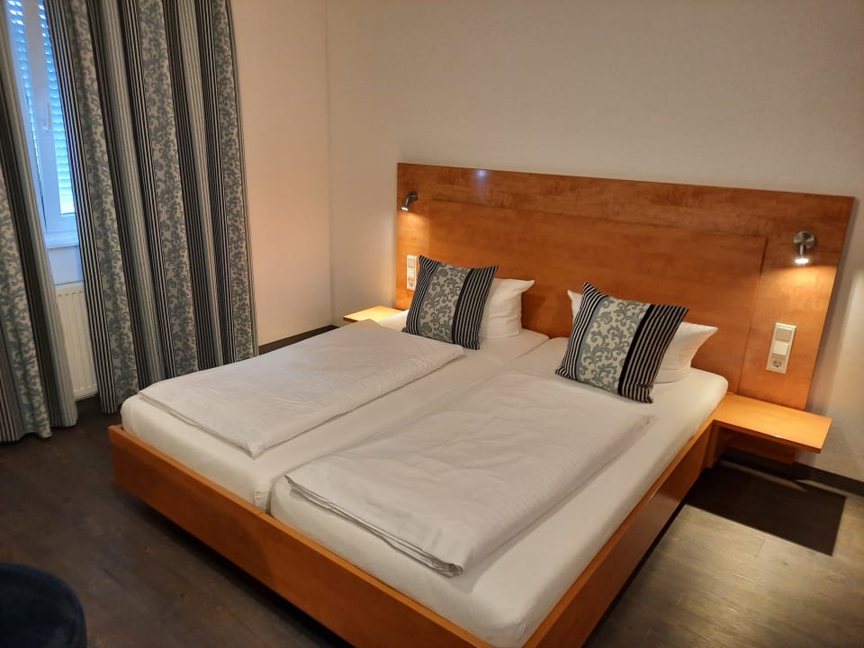 Zimmer Hotel im Ziegelweg Garni