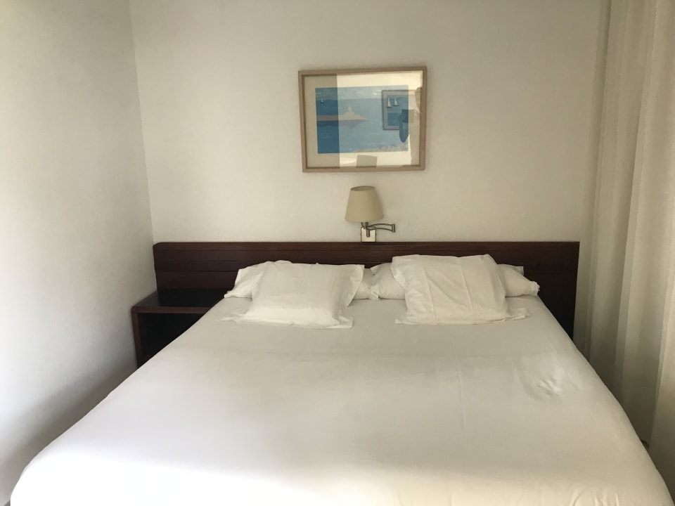 Zimmer Hotel Atenea Park Suites & Apartments