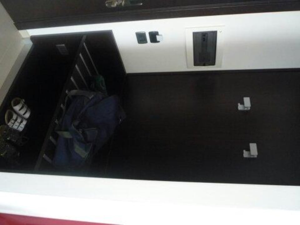 Garderobe mit Ablage Kairos Garda Hotel