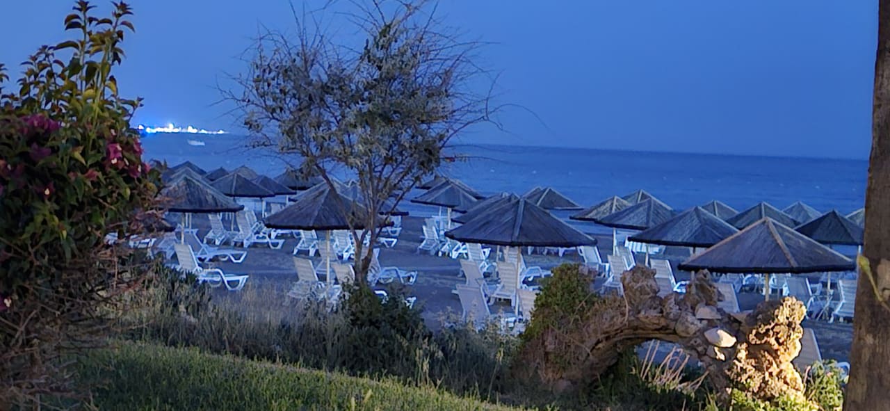 Strand Hotel Defne Garden