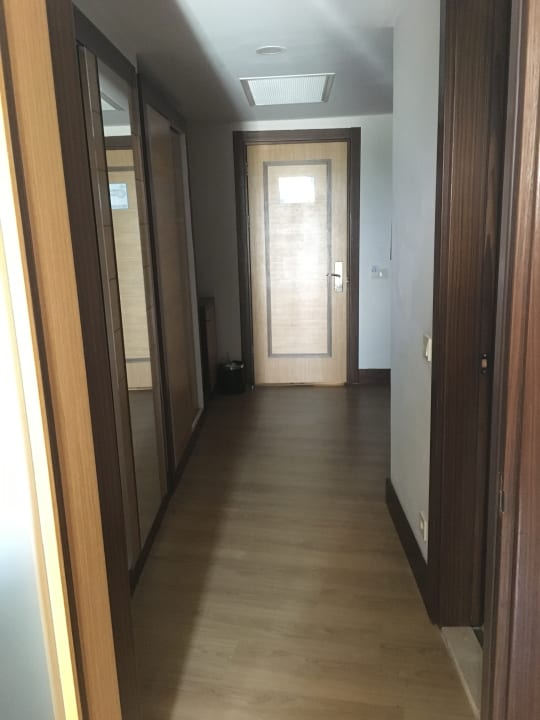 Zimmer Dream World Aqua Hotel