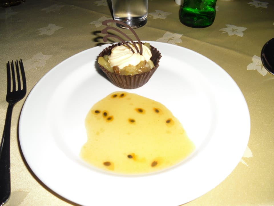 Der Nachtisch! Endlich wieder Schokolade! Ol Tukai Lodge