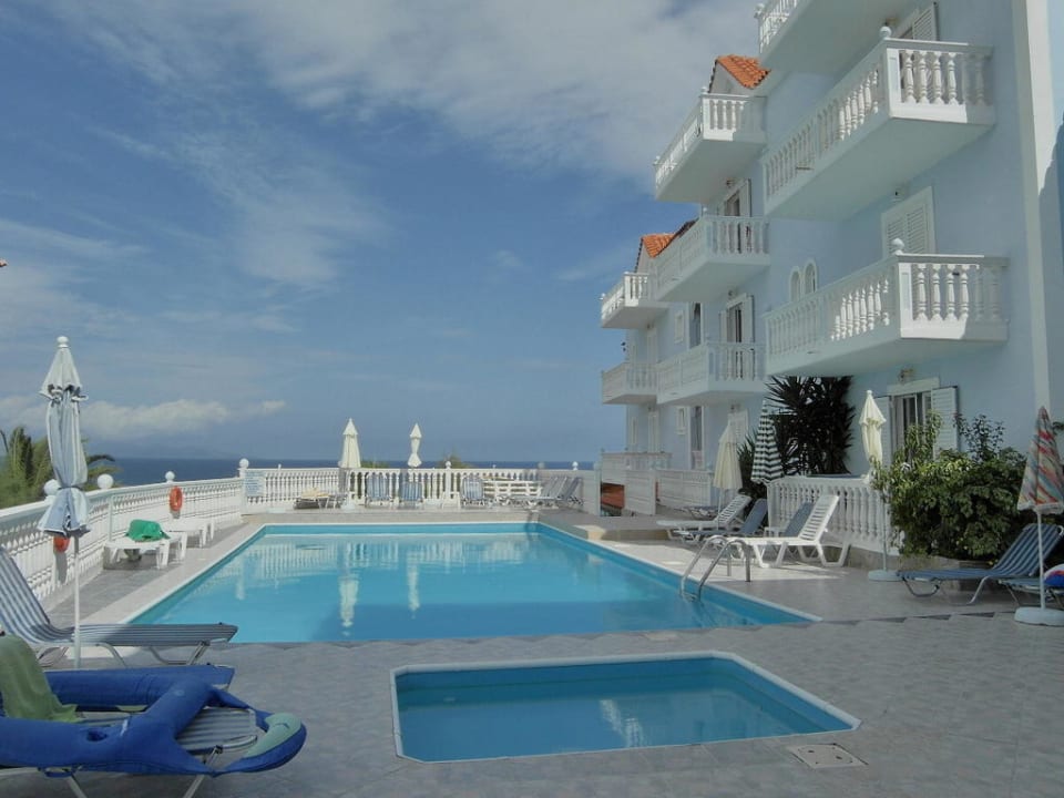 Cleat horizon Apartments Clear Horizon