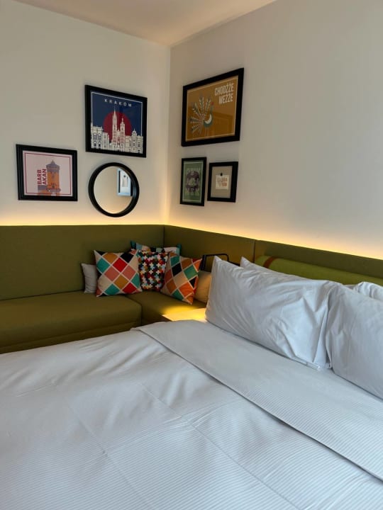 Zimmer Hampton by Hilton Krakow Airport