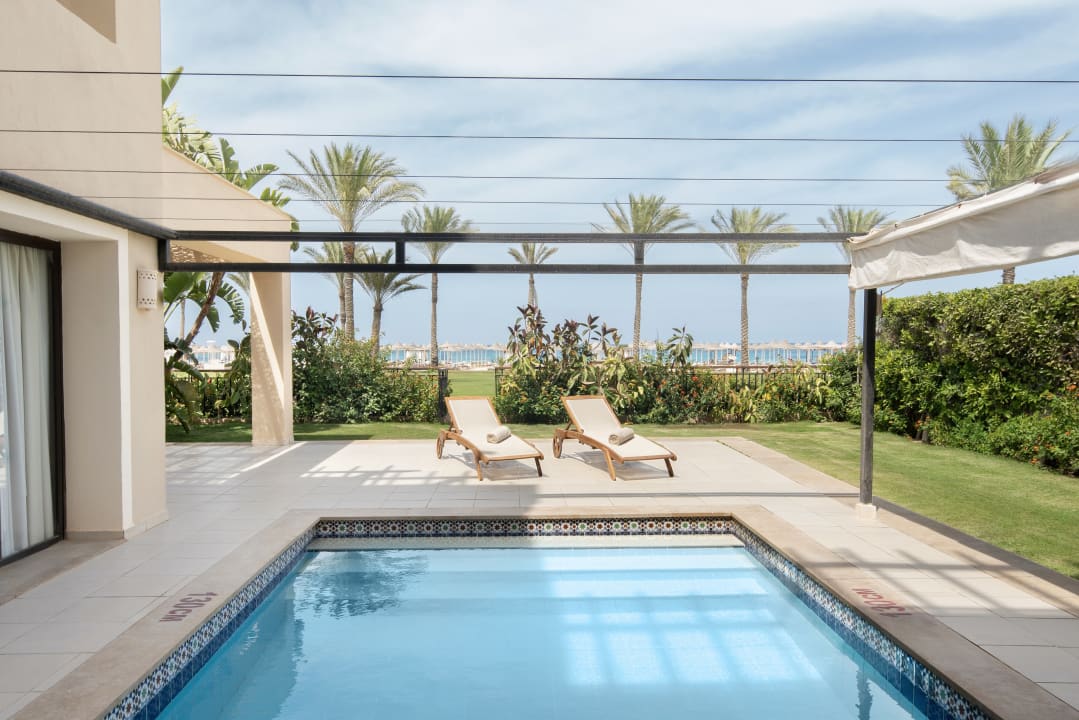 Pool Jaz Oriental, Almaza Bay