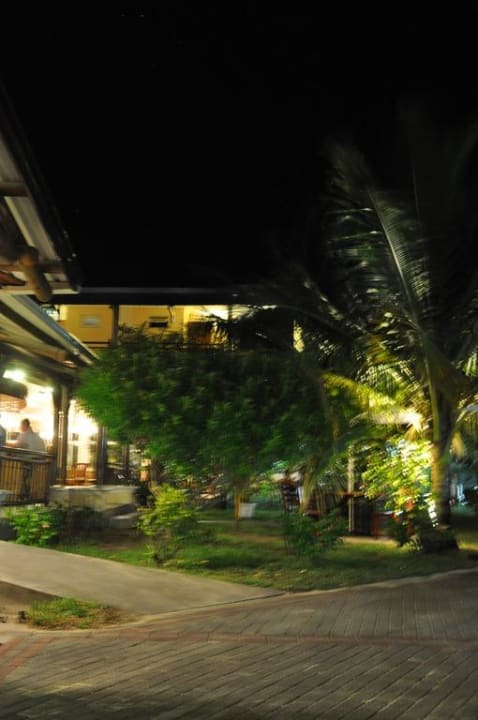 Poolanlage Le Peninsula Bay Beach Resort & Spa