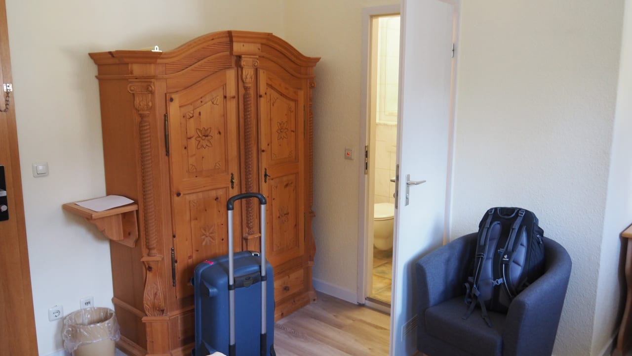 Zimmer Hotel Vier Jahreszeiten