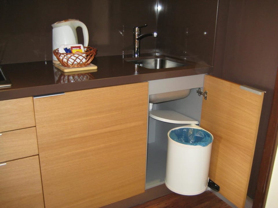 Kitchen-Ausstattung Suite Hotel Eden Mar - PortoBay