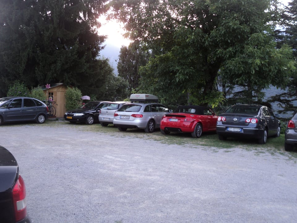 Parcheggio Hotel Albergo del Cacciatore