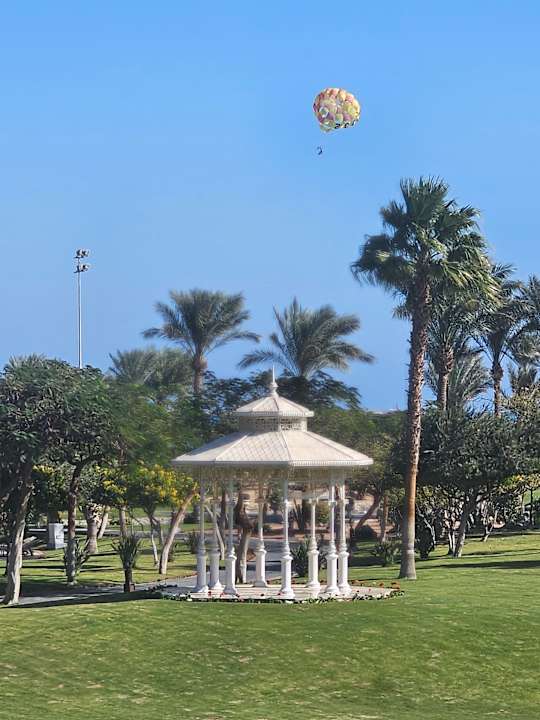 Gartenanlage Steigenberger ALDAU Beach Hotel