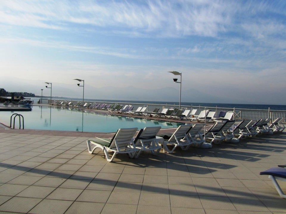 Pool mit Meerblick Ephesia Holiday Beach Club