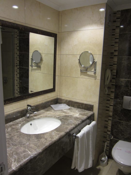 Badezimmer 5413 Hane Family Resort